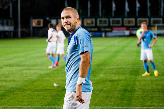 Malmö FFs Anton Tinnerholm deppar