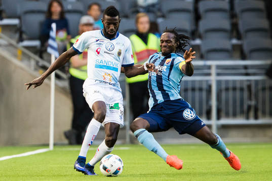 Gefles Dioh Williams och Djurgårdens Kebba Ceesay