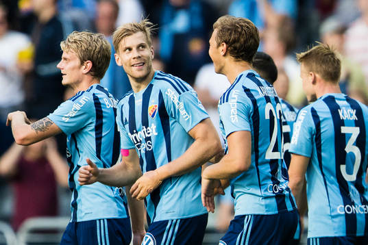 Djurgårdens Niklas Gunnarsson jublar