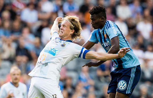 Gefles Anders Bååth i en nickduell med Djurgårdens