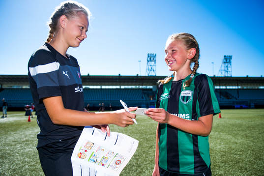 Julia Lindström 10 år från Hyllie IFs F05/06