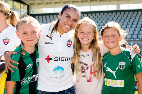 Julia Lindström, Rosengårds Marta Viera Da Silva, Maja