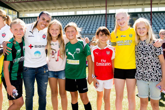 Bland andra Julia Lindström, Rosengårds Marta Viera Da