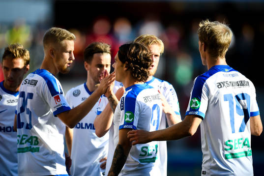 Norrköpings spelare jublar