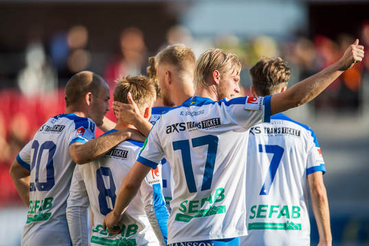 Norrköpingspelarna jublar