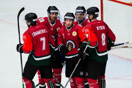 Frölundas Henrik Tömmernes, Joel Lundqvist, Mats Rosseli