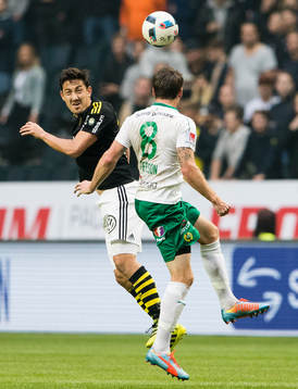 s Stefan Ishizaki och Hammarbys Johan Persson