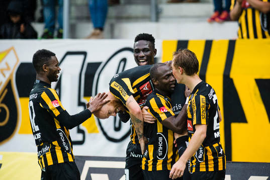 Häckens Mohammed Abubakari, Baba Mensha, Alexander