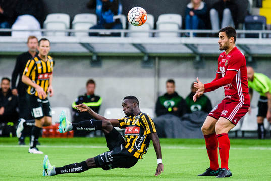 Häckens Demba Savage och Östersunds Sotirios
