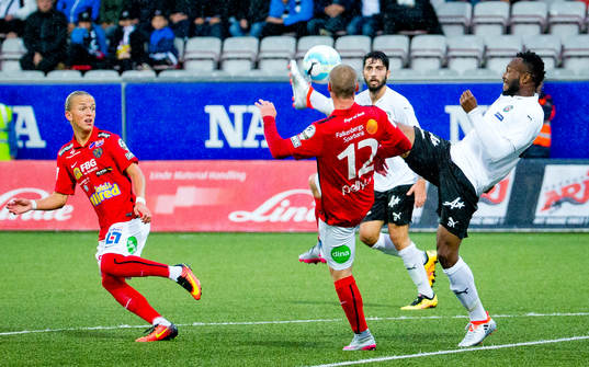 Örebros Michael Junior Omah