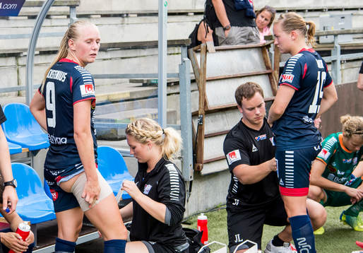 Linköpings Stina Blackstenius och Kristine Minde deppar