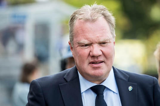 Fotbollförbundets ordförande Karl-Erik Nilsson på plats