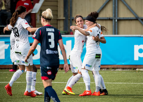 Rosengårds Lieke Martens jublar åt 2-0