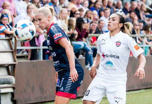 Linköpings Jonna Andersson mot Rosengårds Marta Viera Da