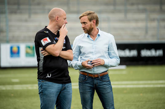 Linköpings assisterande tränare Anders Jacobson  och
