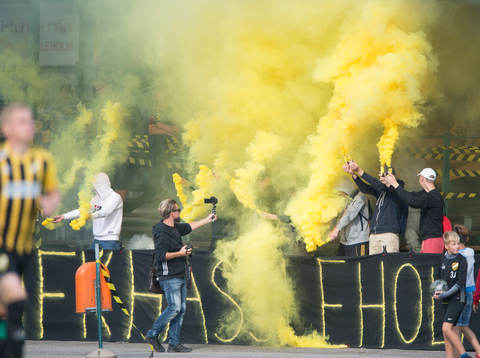 IFK Hässleholms supporters i matchen i division 2 mellan