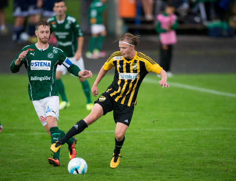 IFK Hässleholms Philip Bengtsson i matchen i division 2