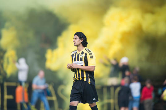 IFK Hässleholms Ameer Naseer i matchen i division 2 mellan