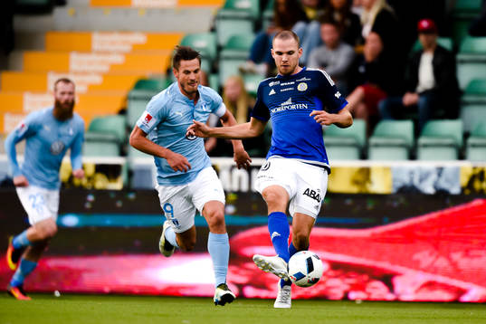 Malmö FFs Markus Rosenberg jagar Sundsvalls Marcus