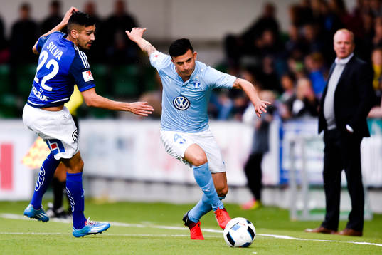 Sundsvalls Stefan Silva och Malmö FFs Behrang Safari