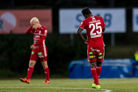 s Tetteh Komey deppar