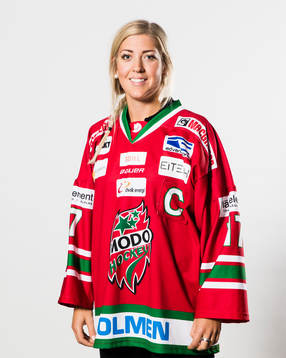 Erika Grahm, Modo