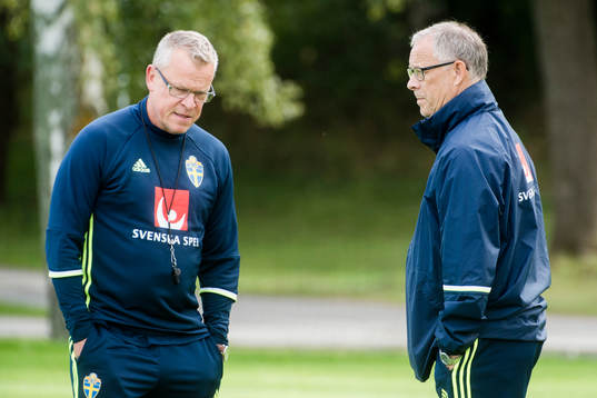 Förbundskapten Janne Andersson och rådgivare Lars