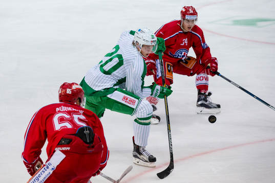 Rögles Mathias From mot Rapperswil-Jona Lakers Elia