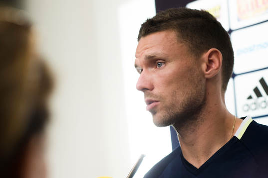 Marcus Berg i mixed zone