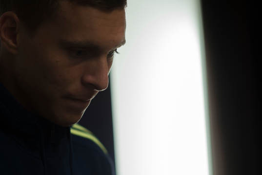 Victor Nilsson Lindelöf i mixed zone