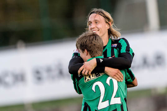 Varbergs Joakim Lindner jublar