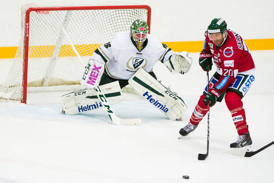Färjestads målvakt Stefan Steen och Frölundas Joel