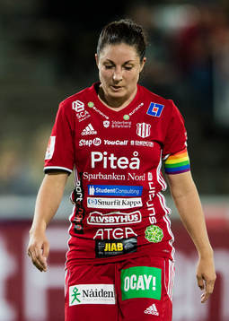 Piteås Josefin Johansson ser deppig ut
