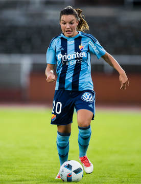 Djurgårdens Johanna Rytting Kaneryd med bollen