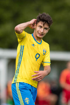 Sveriges Elias Durmaz deppar