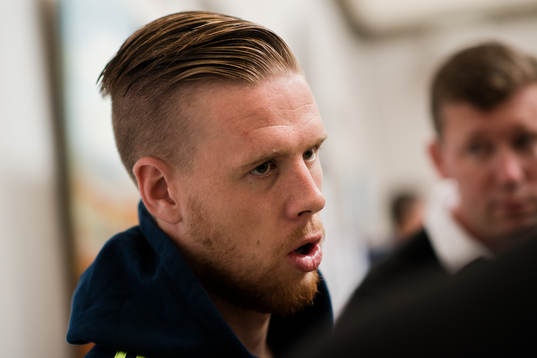 Pontus Jansson  i mixed zone