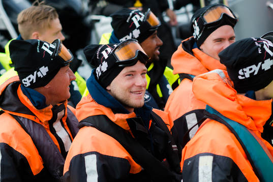 John Guidetti  åker ribbåt