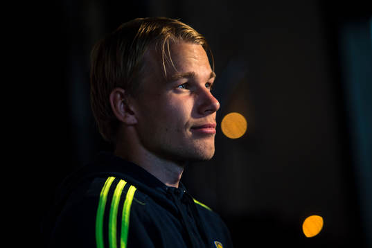 Oscar Lewicki i mixed zone