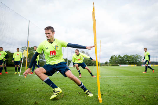 Mikael Lustig