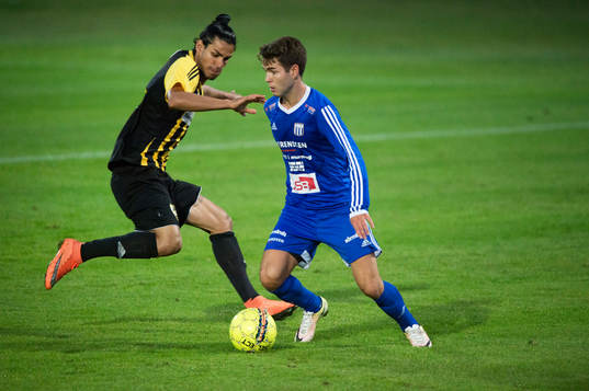 IFK Hässleholms Ameer Naseer i matchen i division 2 mellan