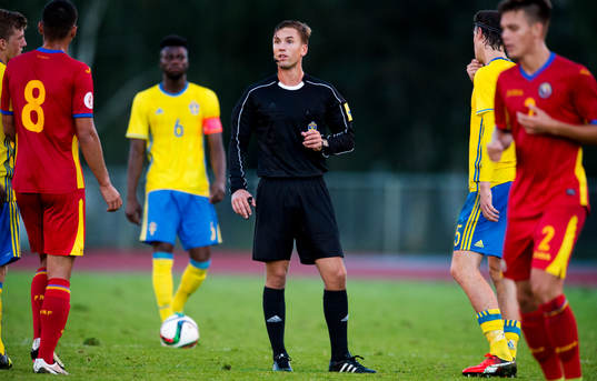 Domare Fredrik Hansson