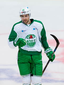 Rögles Ludvig Rensfeldt jublar