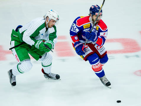 Rögles Christopher Liljewall jagandes Klotens Denis