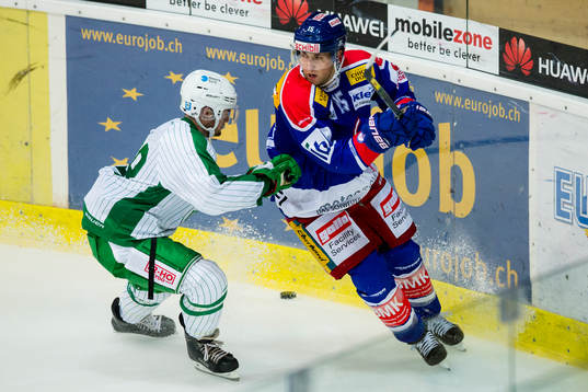 Rögles Cade Fairchild mot Klotens Drew Shore