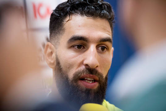 Jimmy Durmaz i mixed zone