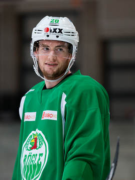 Rögles Cade Fairchild