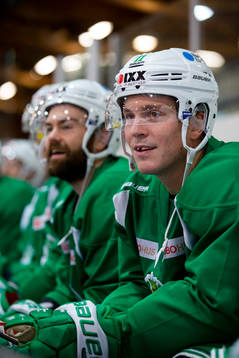 Rögles Bryan Lerg t.h. och bakom sitter Jack Connolly