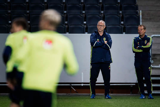 Sveriges rådgivare Lars Lagerbäck och bevakare Tom Prahl