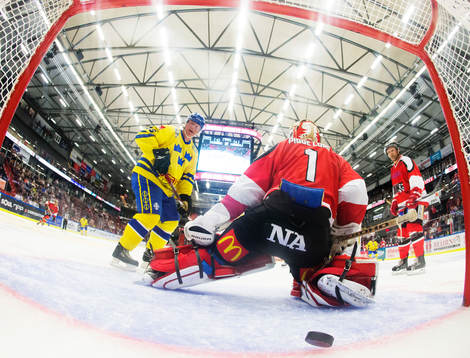 Tre Kronor legends Magnus Roupé ser pucken gå i mål