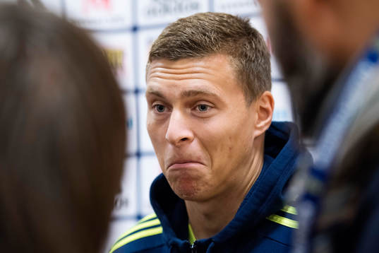 Victor Nilsson Lindelöf i mixed zone